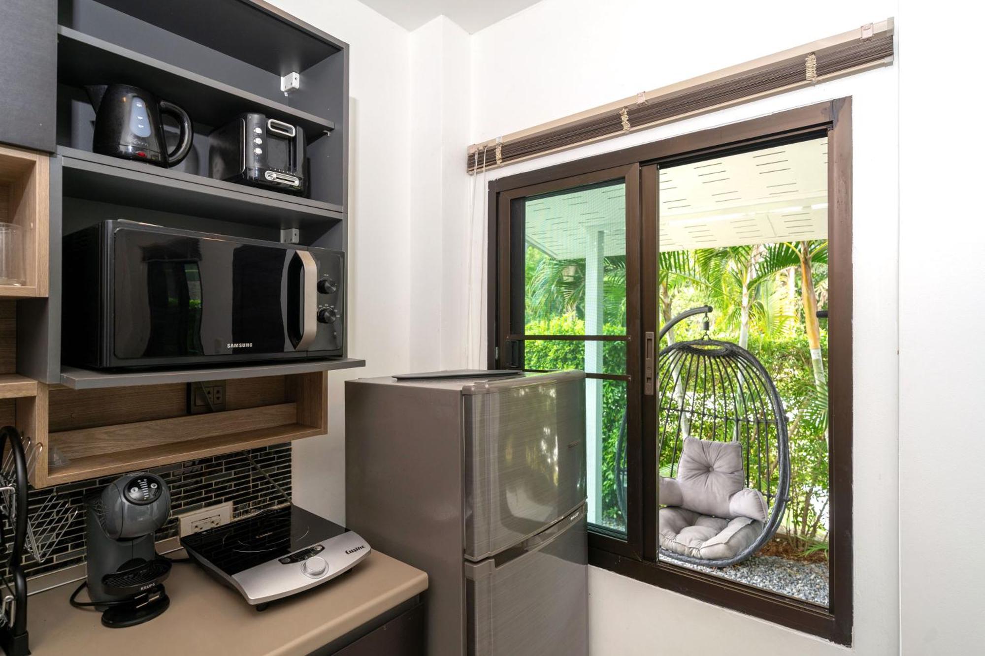 Oxavia Garden Oasis In Nai Harn - Your Private Tropical Garden With 3 Cabins And Jacuzzi Rawai Dış mekan fotoğraf