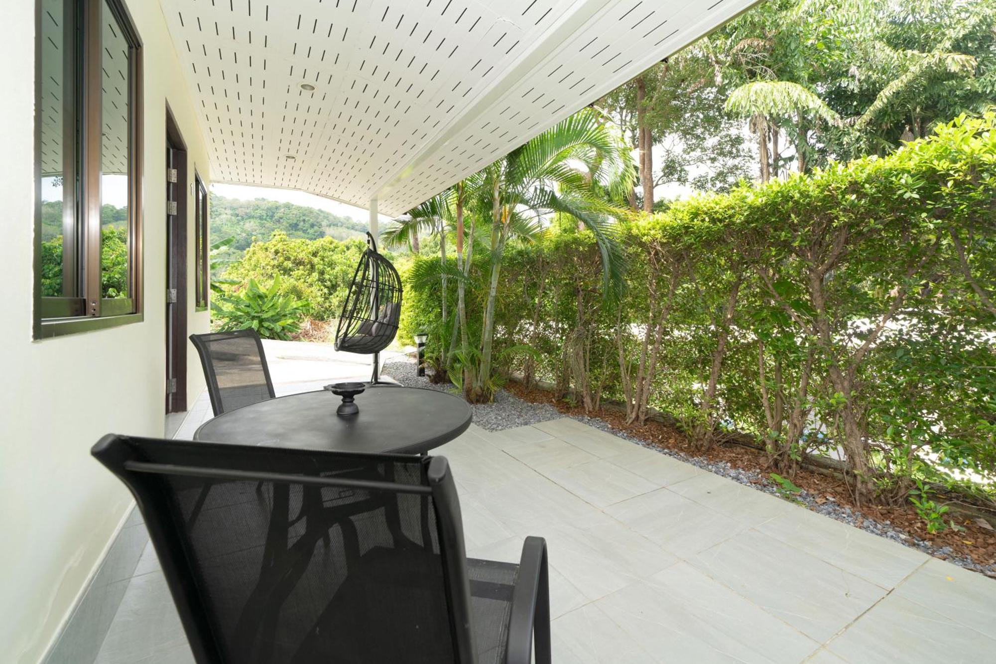 Oxavia Garden Oasis In Nai Harn - Your Private Tropical Garden With 3 Cabins And Jacuzzi Rawai Dış mekan fotoğraf
